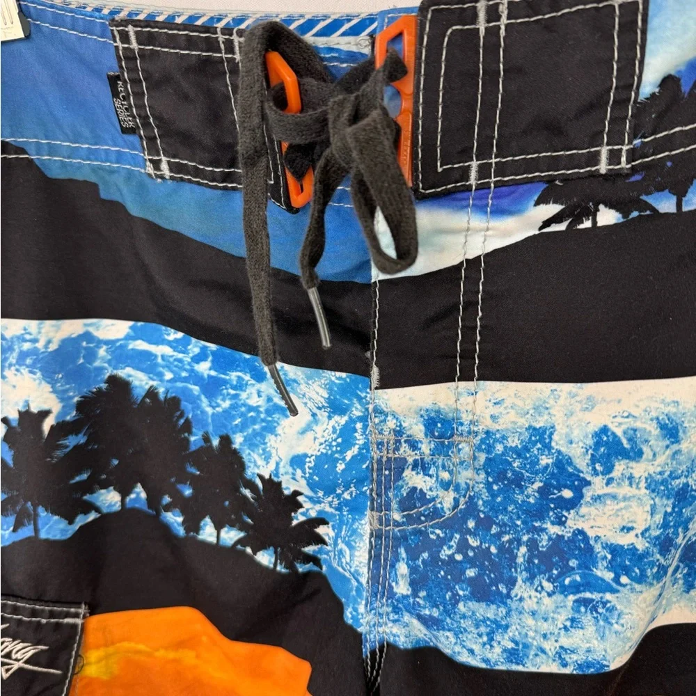 Billabong Island waves print Velcro Fly Boardshorts Men’s size 32